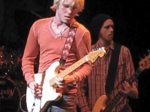 Kenny Wayne Shepherd playing Izabella on The Tonight Show with Jimmy Fallon, 2010.